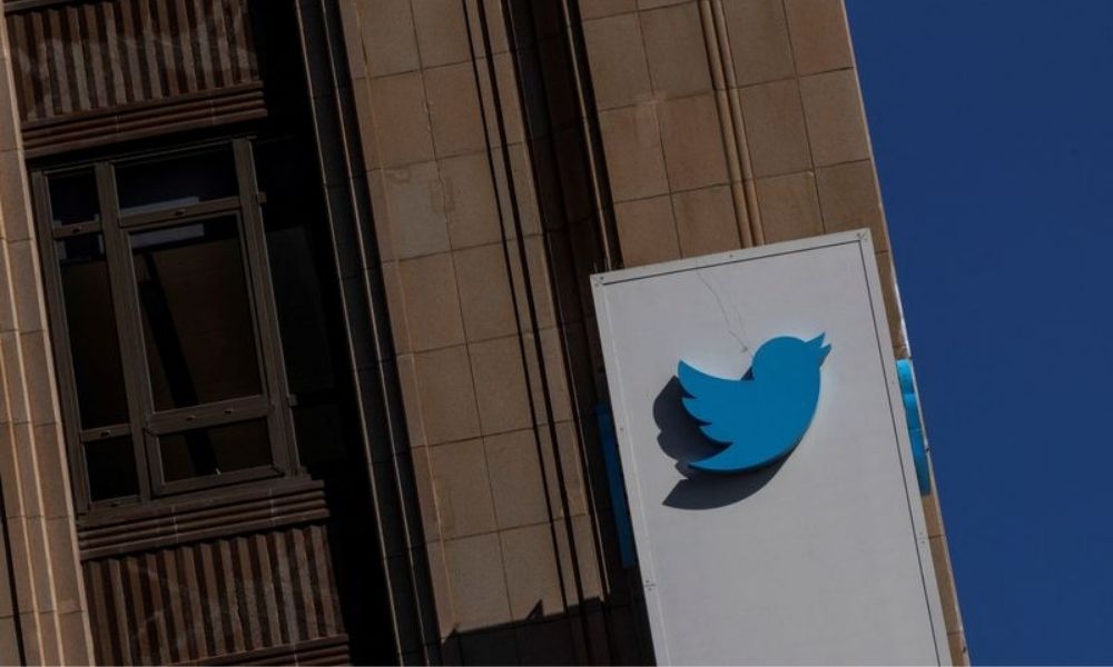 Twitter to tackle Ukraine conflict misinformation with warning labels